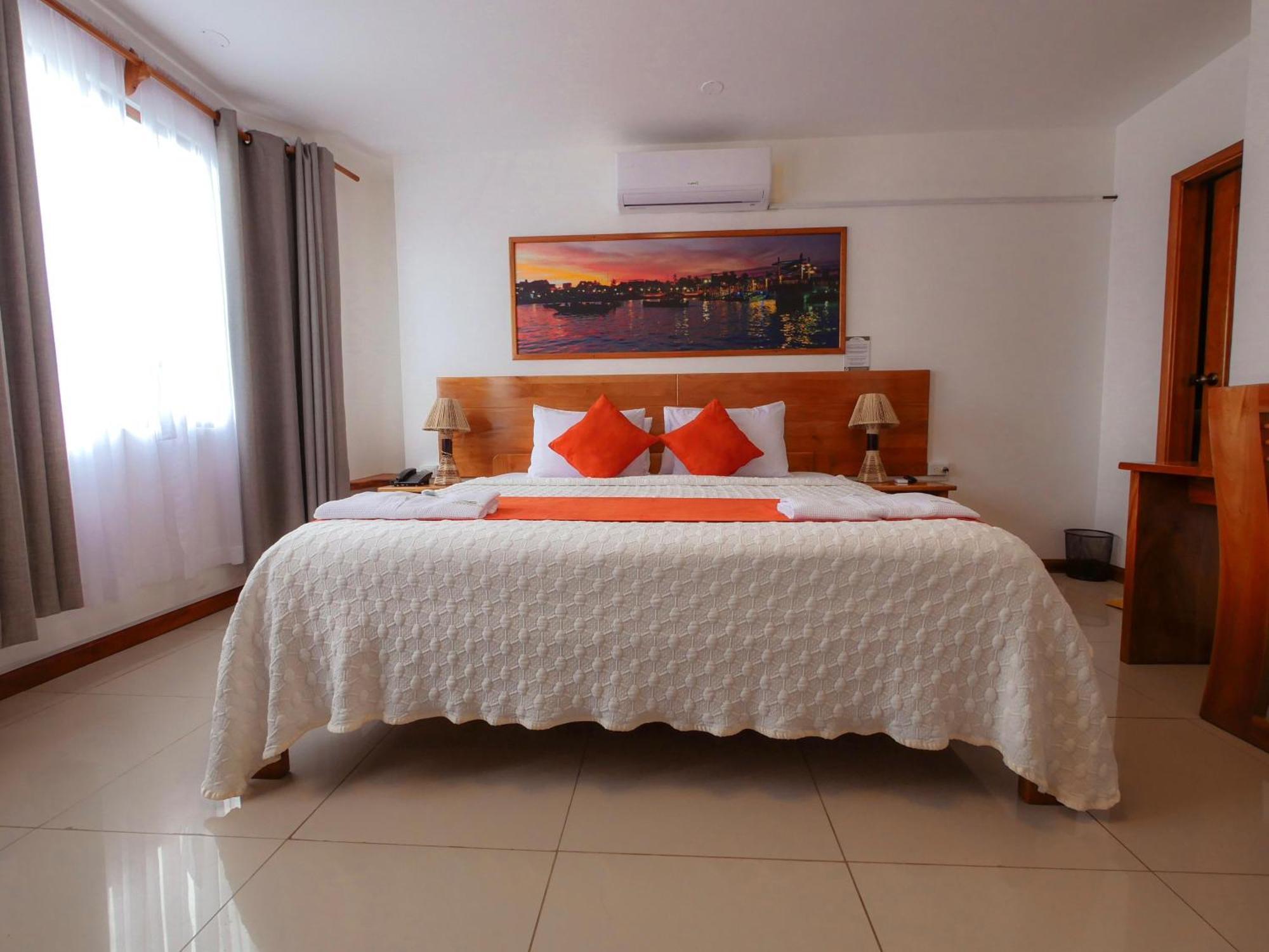 El Descanso Del Guia Puerto Ayora  Zewnętrze zdjęcie